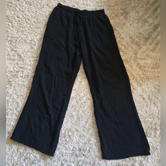 Lotus & Luna Black wide leg cotton drawstring pants with pockets - Picture 2 of 6